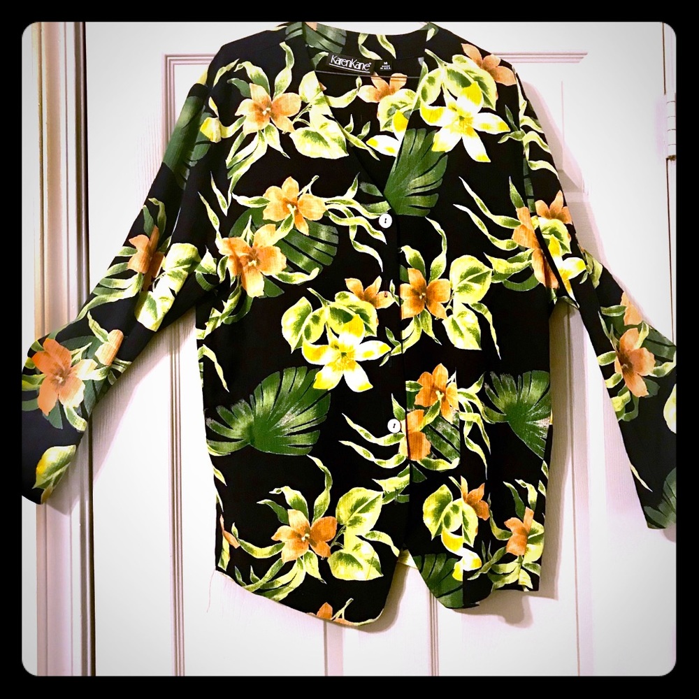 Karen Kane - Vintage Hawaiian print Blouse